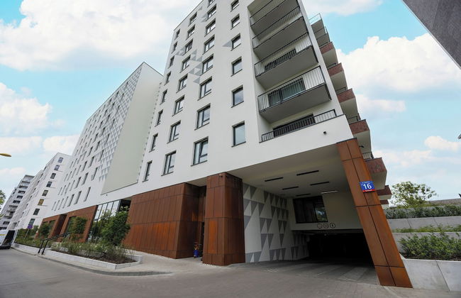 Żupnicza Apartment Warsaw by Renters - Photo 40