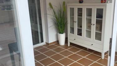 Encantador Piso con Gran Terraza - Foto 4