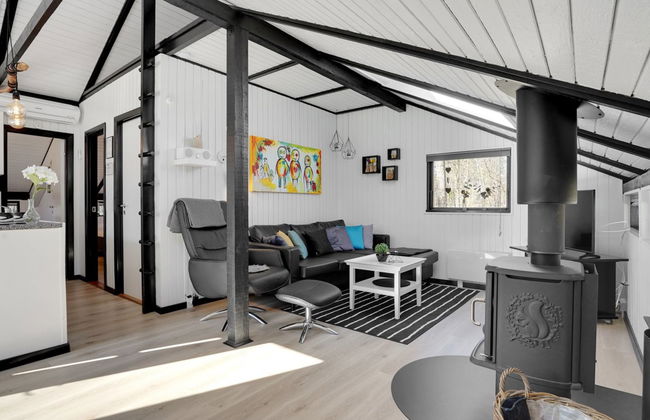 "Elisabeta" - 28km from the sea - Foto 16