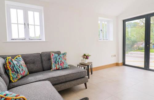 Upper Cottage - Photo 8