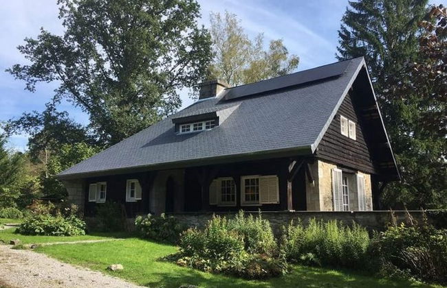 Large Hunting Lodge With Enormous Beautiful Garden - Photo 29