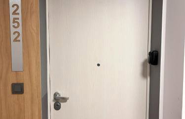 Apartment Metro Słodowiec Free Parking - Foto 10