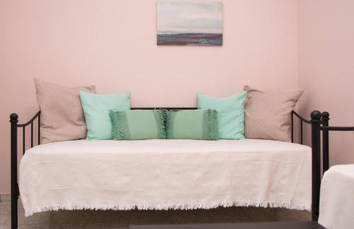 Lilia-RentalApartments - Photo 19