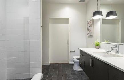 Landing Beautiful 2BD Gym Courtyard - Foto 41