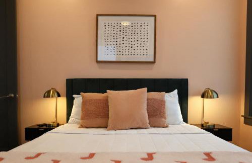 Nashville Oasis at The Muse Modern 2BR with Balcony Rooftop Views - Foto 33