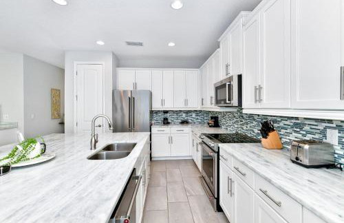 Modern Home With Private Pool Near Disney With Waterpark & Resort Access At Encore Resort - 7655Ff - Foto 7