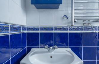 Spacious 5-bedroom home perfect for large groups - Foto 11