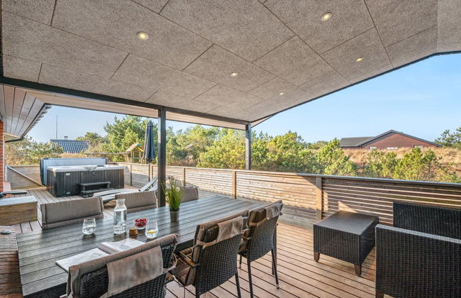 "Bela" - from the sea - Photo 1