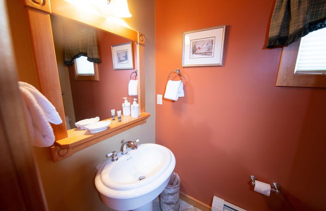 Luxury 6br Solitude Ge- Indoor Bball Court, Private Tub 6 Bedroom Home by RedAwning - Foto 22