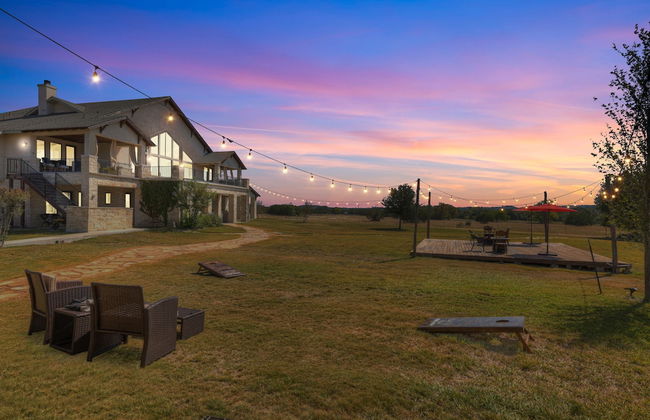 Luxurious Hill Country Retreat With Pool and Firepit! - Photo 46
