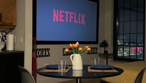 Deep Ellum Theatre Suite - The Black Collection - Foto 2