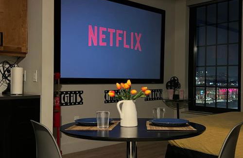 Deep Ellum Theatre Suite - The Black Collection - Foto 2