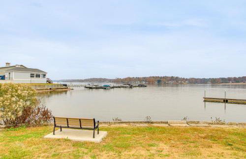 Lake Greenwood Getaway with Docks and Waterfront Views - Foto 1