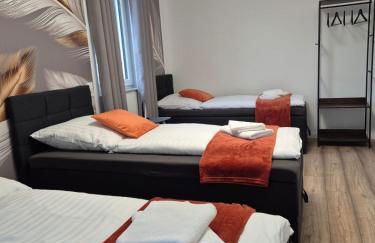 Luxsuite Still und Komfort 1 Balkon Grill TV-75 Zoll - Foto 10