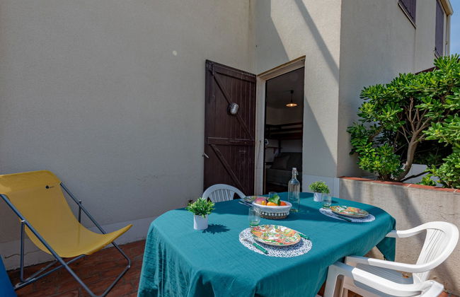 Apartment in Le Barcarès with garden and terrace - Photo 6