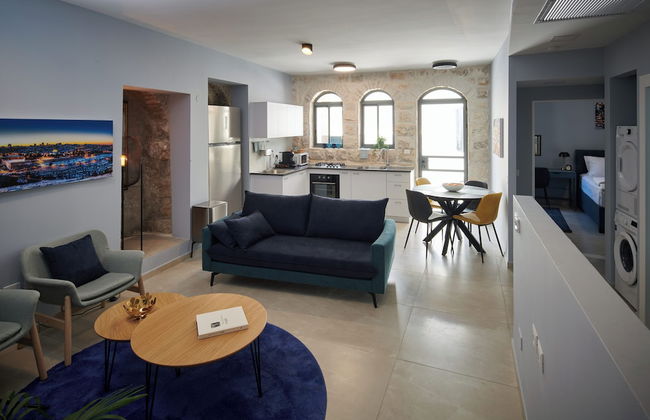 Machne Yehuda Vacation Apartment - Photo 18