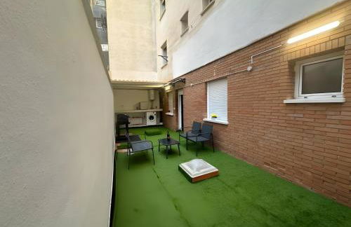 Mediterranean Breeze - Photo 22