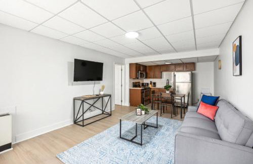East 116 I Corporate 1Bd Suite in Rochester I Gym - Foto 4