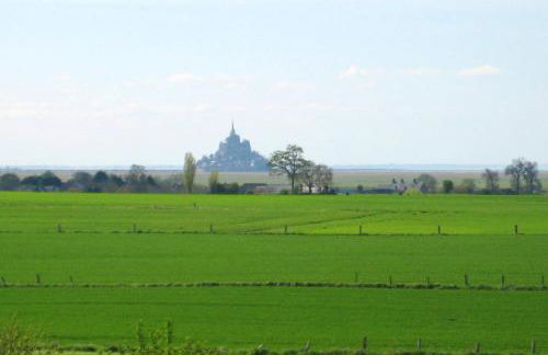 Maison de charme avec jardin à Courtils, proche du Mont Saint-Michel - Foto 16
