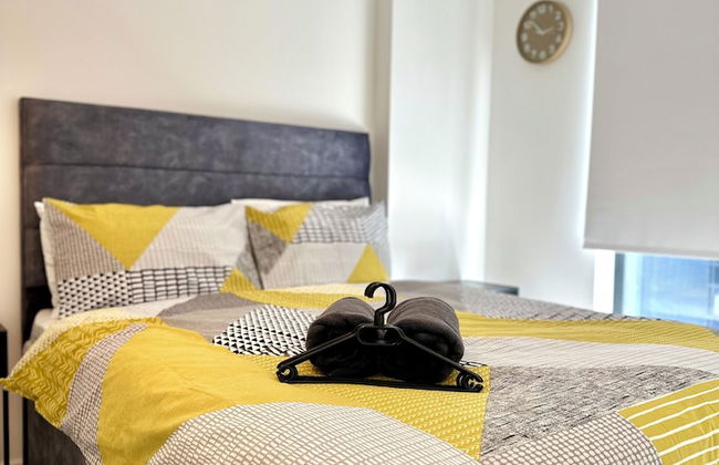 Sleeps 4 Central Ensuite - Cityview & Parking - Foto 4