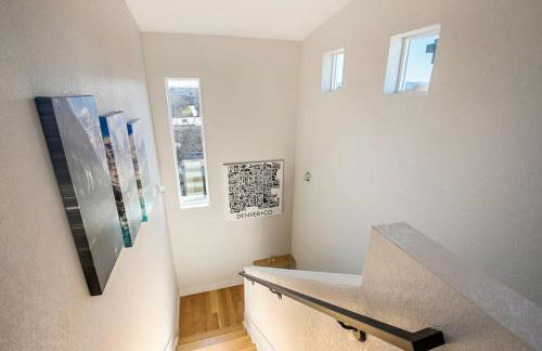 2 BDR Home Roof Deck plus Walk to Broncos and Sloans Lake - Foto 10