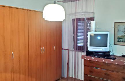 Spacious Apartment in Zlarin + terrace - Photo 6