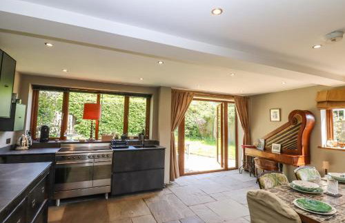 Six Acres House - Foto 13