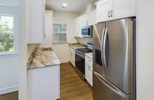 PIckens Place Unit B - Foto 2