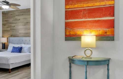 The Perch-2 Miles from Disney, Movie Theatre & Water Park - Foto 17