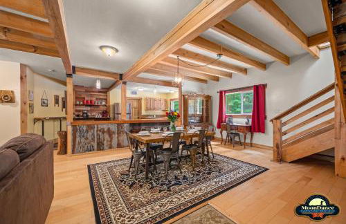 A Woodland Castle - Foto 20