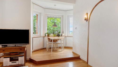 Rotes Haus über den Weinbergen - Foto 4