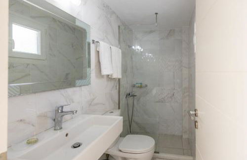 Lydia's West Apartment - Photo 41