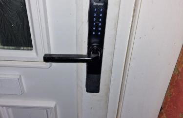 NightRest Homes 5 minutes to Luton Airport -Wifi - Free Parking -Luton - Foto 32