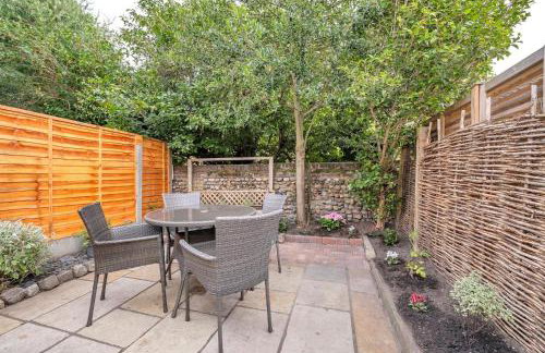 Delightful 10 St Martins - 2 bed, 2 bathroom with parking available - Foto 8