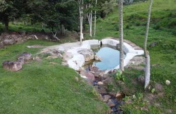 Loft com piscina natural em Cachoeiras de Macacu - Foto 53