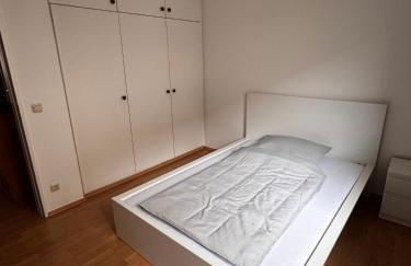 Große Wohnung verkehrsgünstig im Zentrum Duisburgs - Foto 6