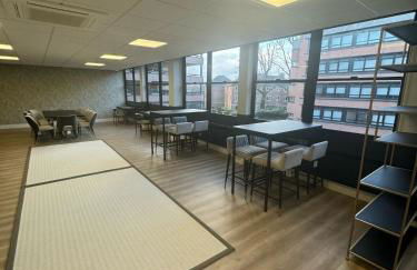 Modern 1 Bedroom Apartment in East Grinstead - Photo 19