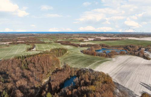 GUT KLETKAMP "Försterei" - Freistehendes Backsteinhaus mit 4 Schlafzimmern ruhig am Waldrand gelegen I Kamin I Garten & Terrasse I 15 Min zur Ostsee I 3 Bäder I Küche I Parkplatz I WLAN - Foto 23
