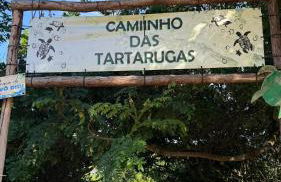 ESPAÇO PÉROLA GUANABARA, 70 Metros do Mar, 4 Suítes independentes COM AR, Área Gourmet Integrada com Piscina,Churrasqueira, 900 Metros de CASTELHANOS, ideal para FAMÍLIAS E AMIGOS - Foto 40