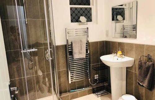 Hideaway between Coast and Moors in a beautiful Village apartment - Photo 17