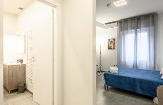 College Suites - Photo 43