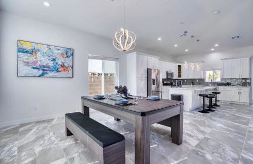 VEGAS OASIS CLOSE 2 STRIP! Private Hot tub & Heated Pool - Foto 6