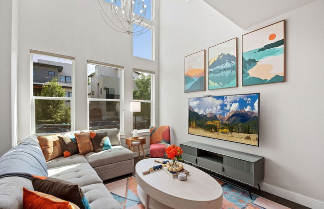 Upbeat Retreat Enjoy Bikes, Brews and Mtn Peaks! - Foto 1