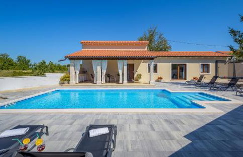 Villa Desapemani with heated pool - Photo 11