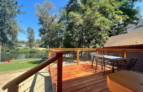 Deluxe Cabin 1 - Rogue River Resort - Foto 2