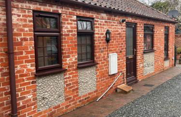 The Old Stables in Mews - Photo 1