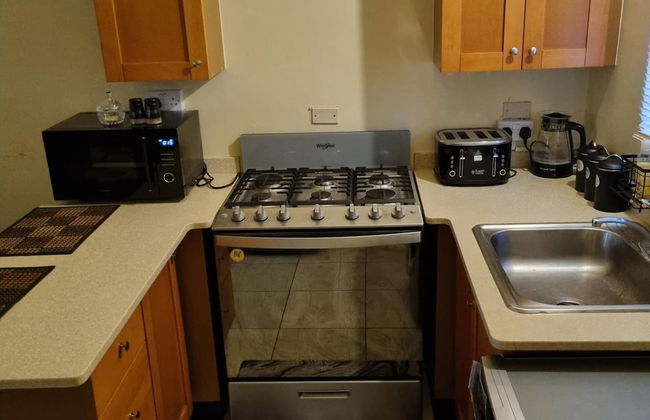 2-bed, Sleeps 4, Private Garden, Parking - Foto 4