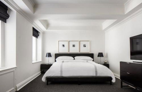 AKA Sutton Place - Photo 13