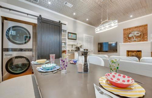 Cozy and Modern Norcross Hideaway with Covered Porches - Foto 8