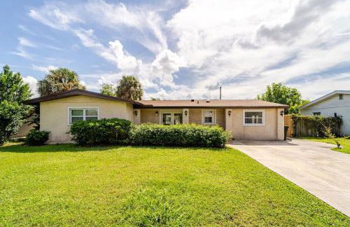 Serene Escape Cozy Home close to Beaches - Foto 7